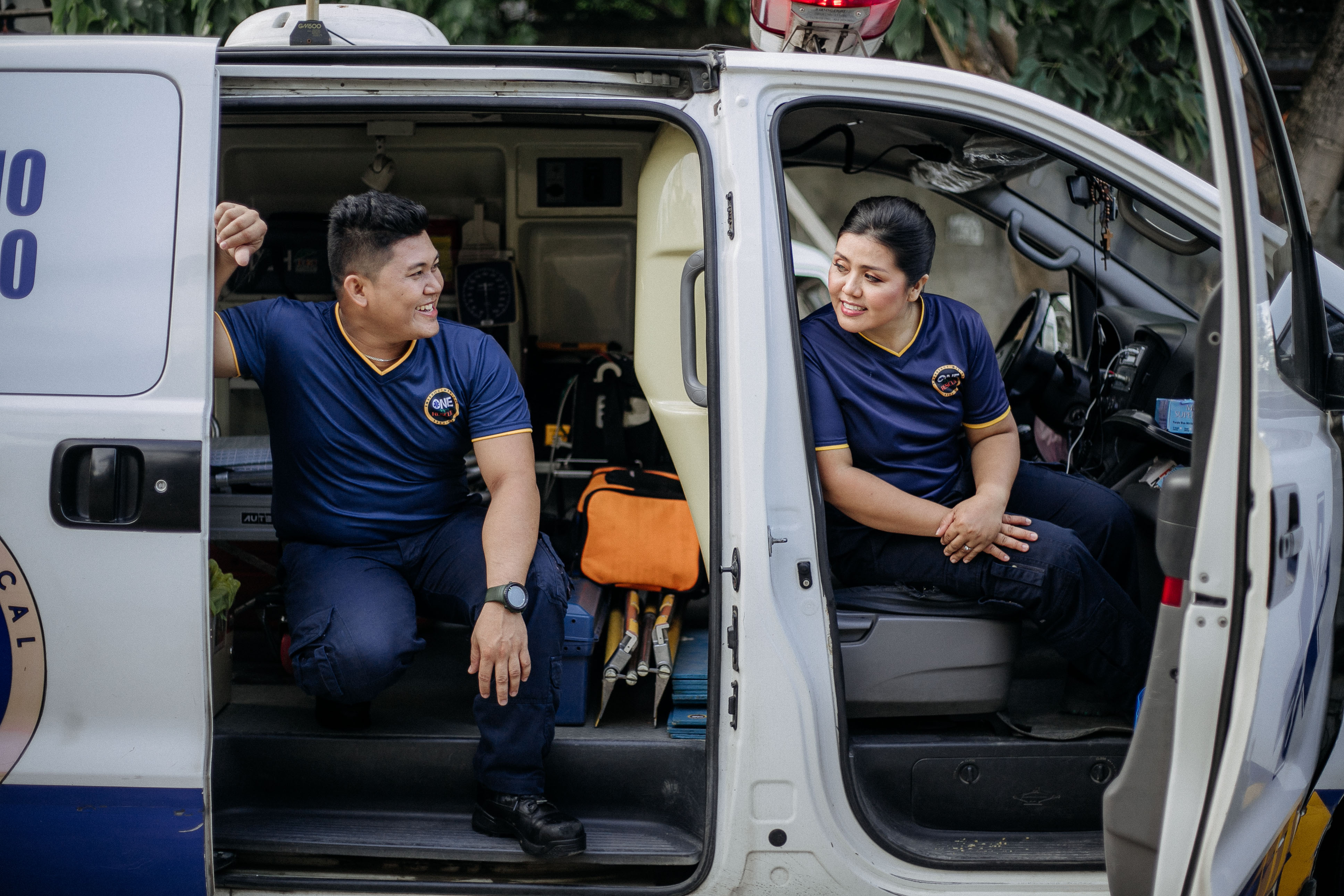emergency-medical-technicians-paramedic-science-engineering-career